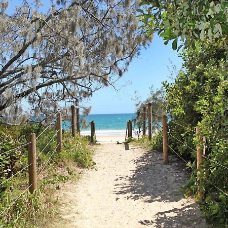 Windmill 4 Two Bedroom Beachside Apartment On Parkyn Parade Mooloolaba Exterior photo